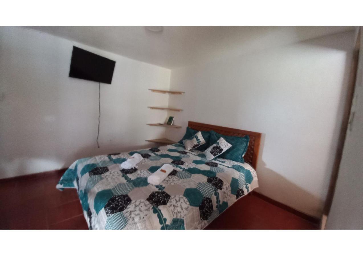 Hospedaje Y Camping Del Rio Mongui Bagian luar foto