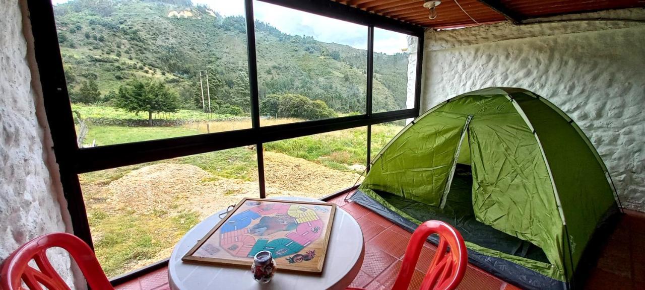 Hospedaje Y Camping Del Rio Mongui Bagian luar foto