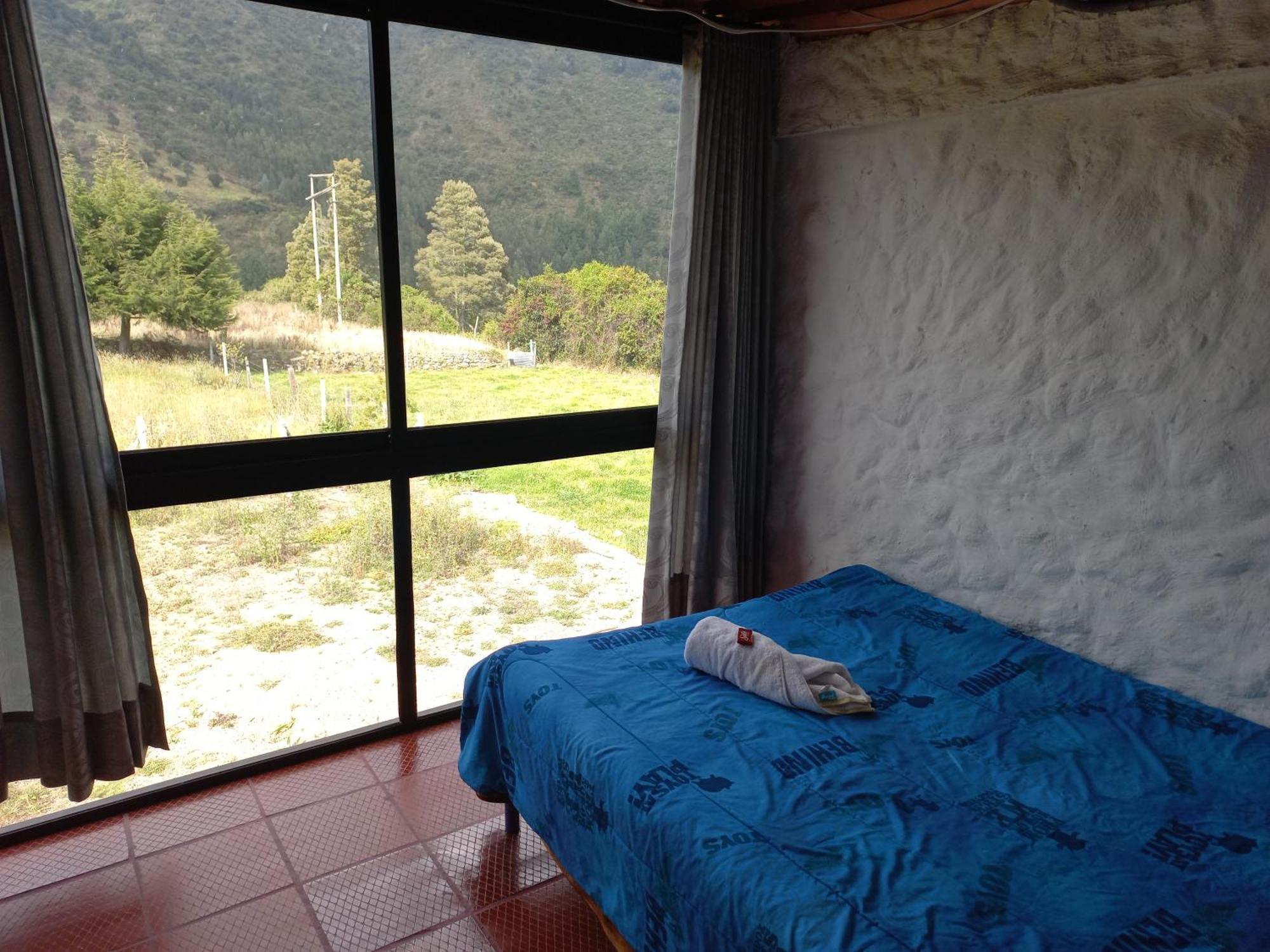 Hospedaje Y Camping Del Rio Mongui Bagian luar foto
