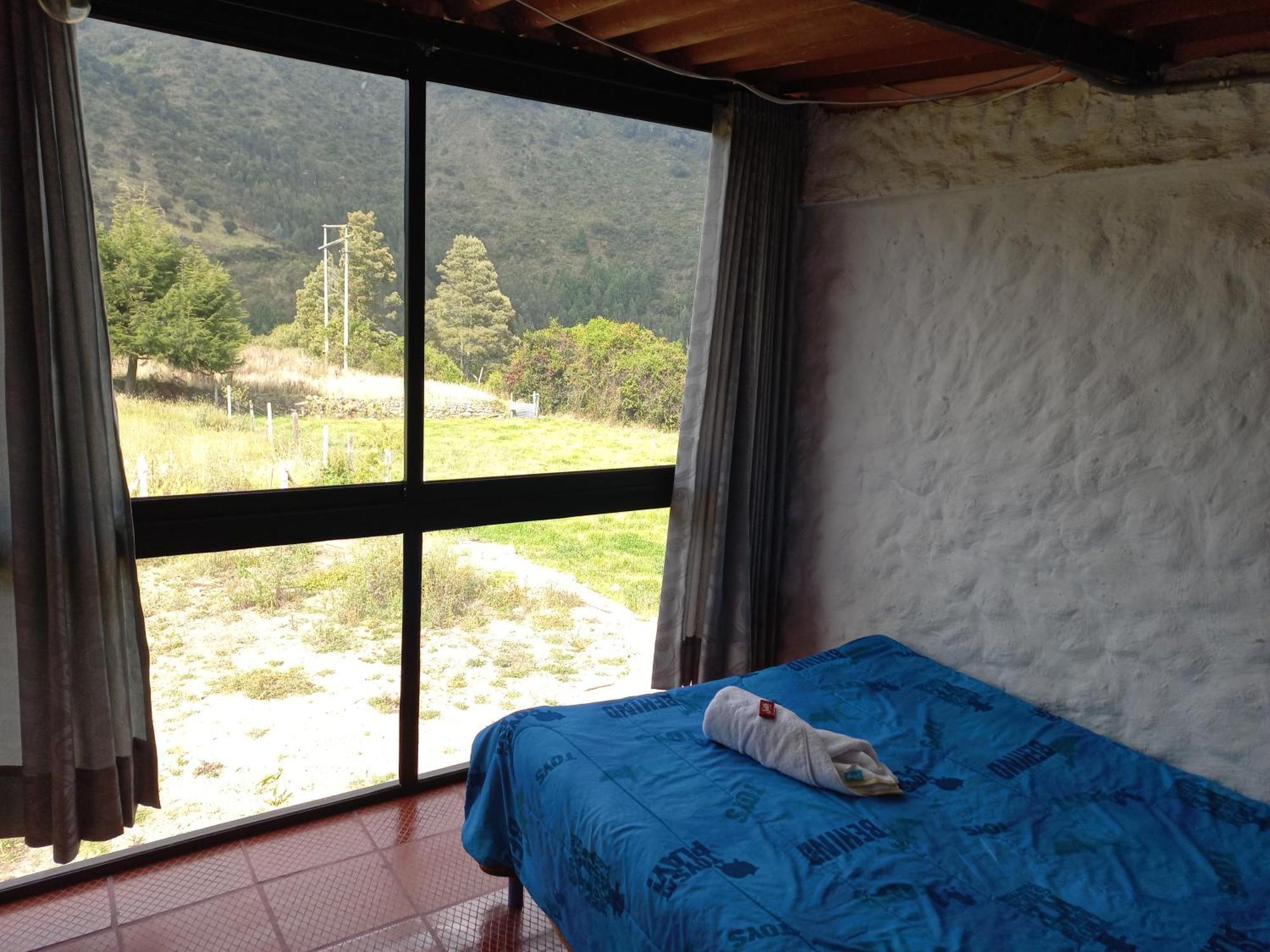 Hospedaje Y Camping Del Rio Mongui Bagian luar foto