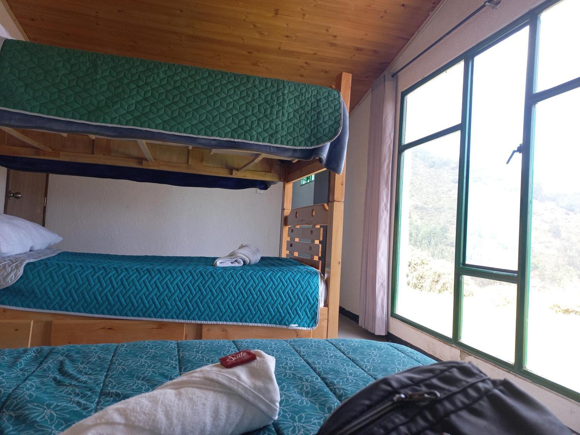 Hospedaje Y Camping Del Rio Mongui Bagian luar foto