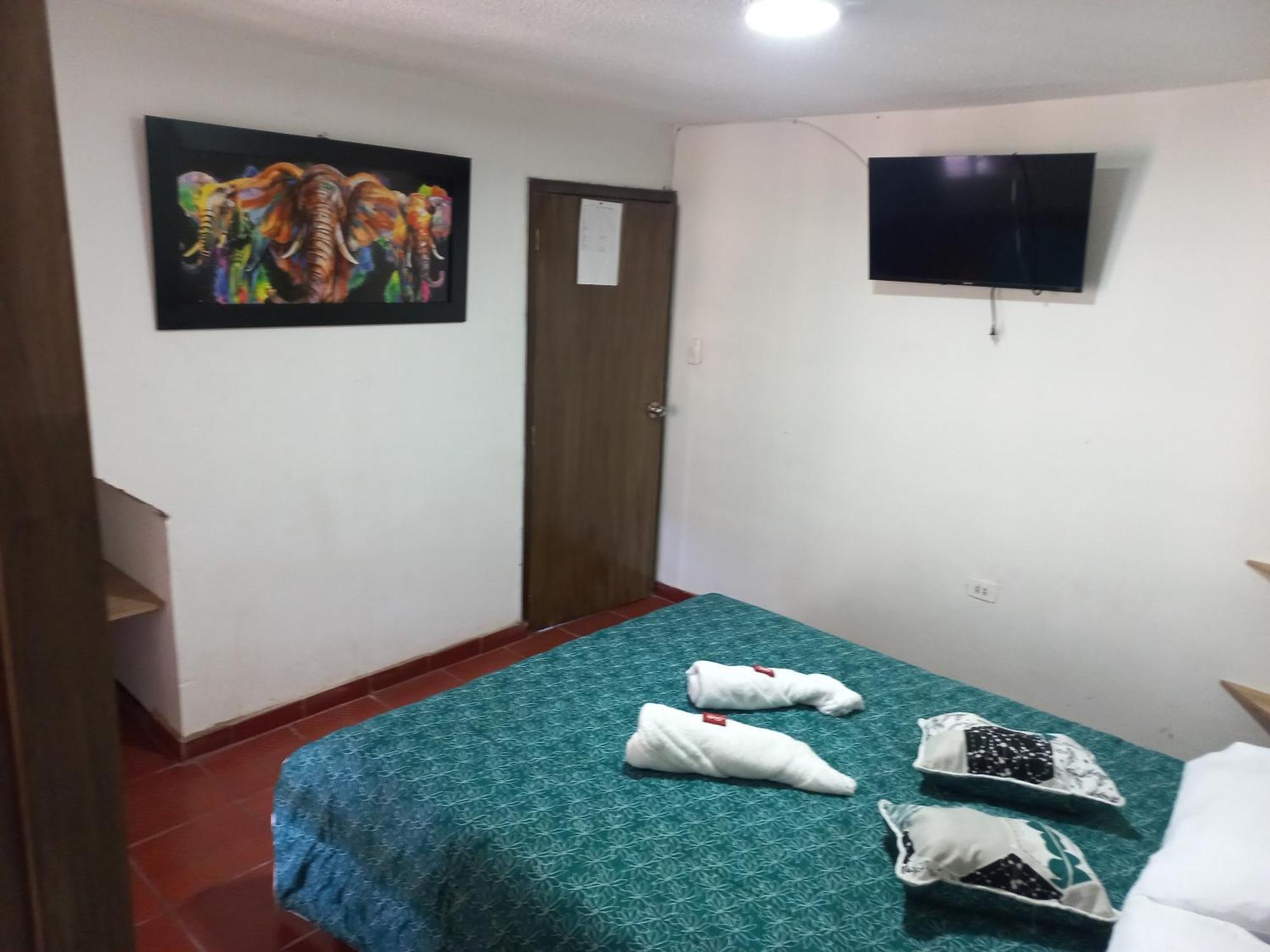 Hospedaje Y Camping Del Rio Mongui Bagian luar foto
